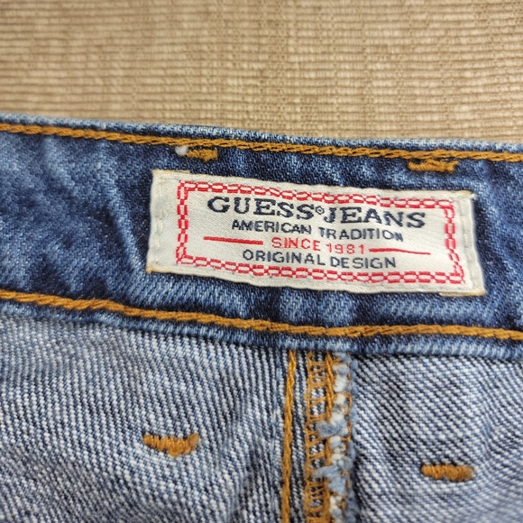 GUESS SIZE 27 MINI JEAN SKIRT VINTAGE - Picture 3 of 5